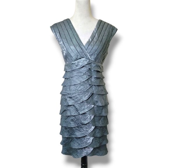 Vintage Caché Tiered Holiday Party Dress Gray Metallic Formal Cocktail - Picture 1 of 8